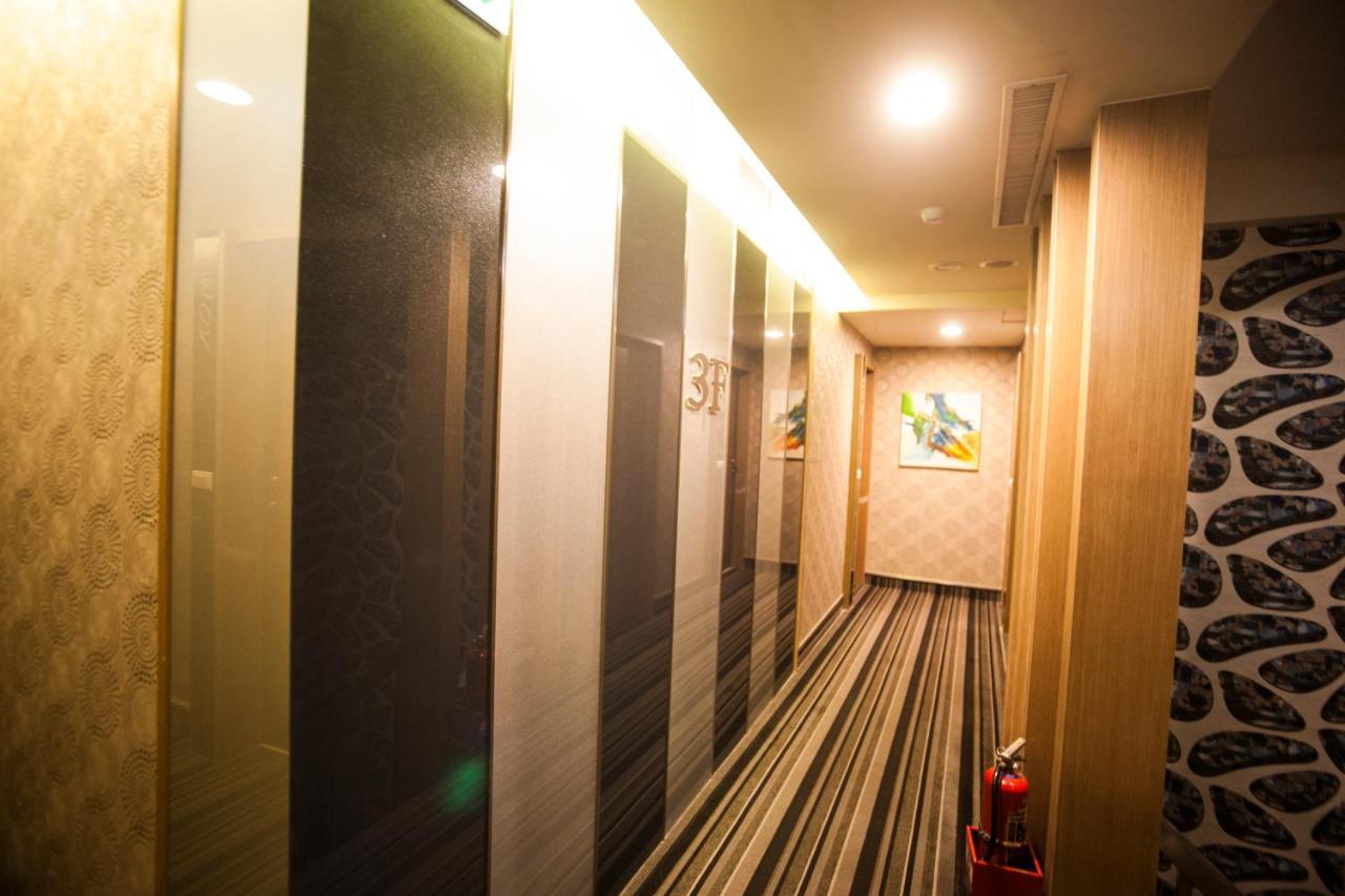 Love Hotel Pingtung Exterior foto